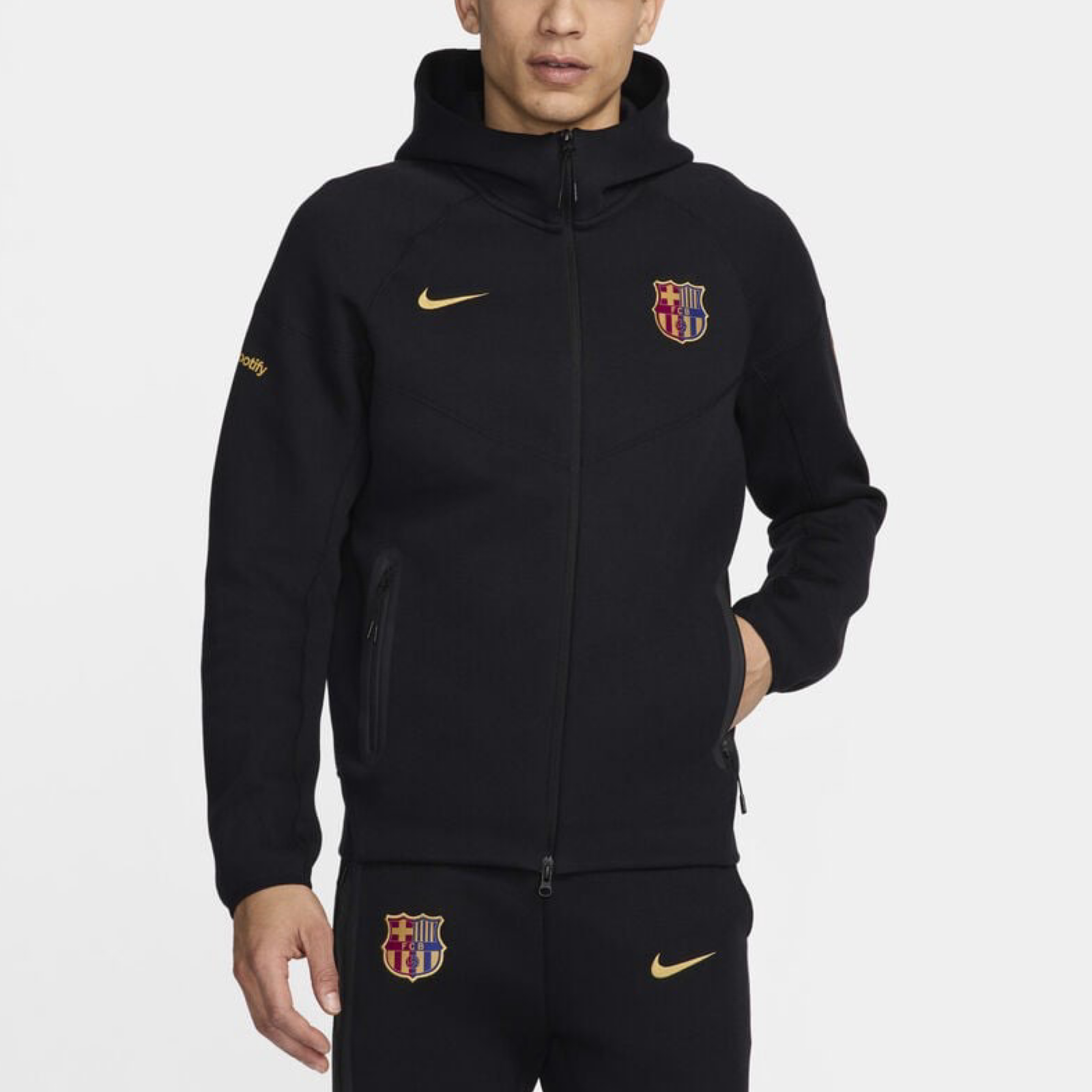 Мъжки суичър Nike F.C. Barcelona Men Tech Fleece Sweatshirt HF7724-011 Front View