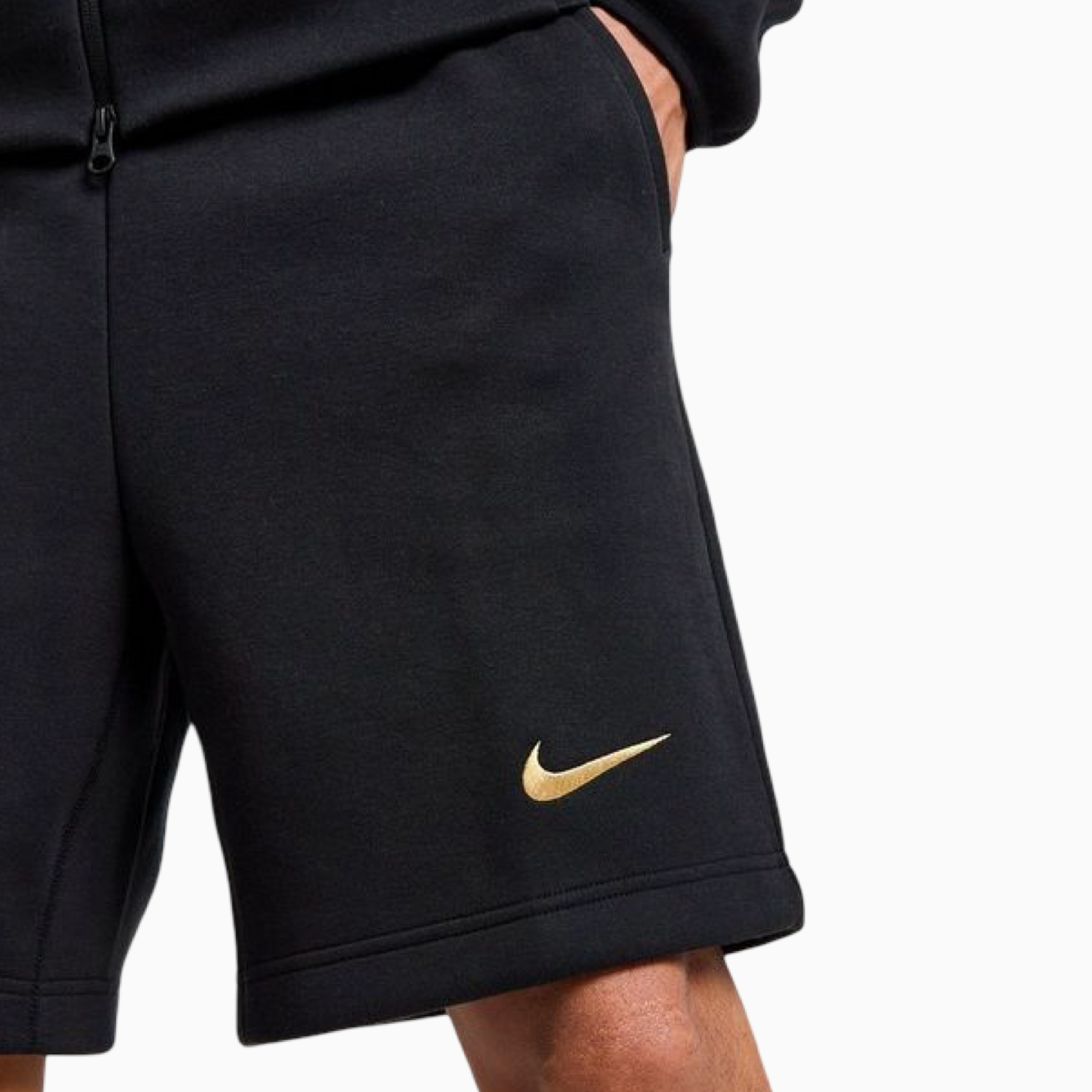 Мъжки къси панталони Nike F.C. Barcelona Tech Fleece Men Shorts FN8477-010 close-Up