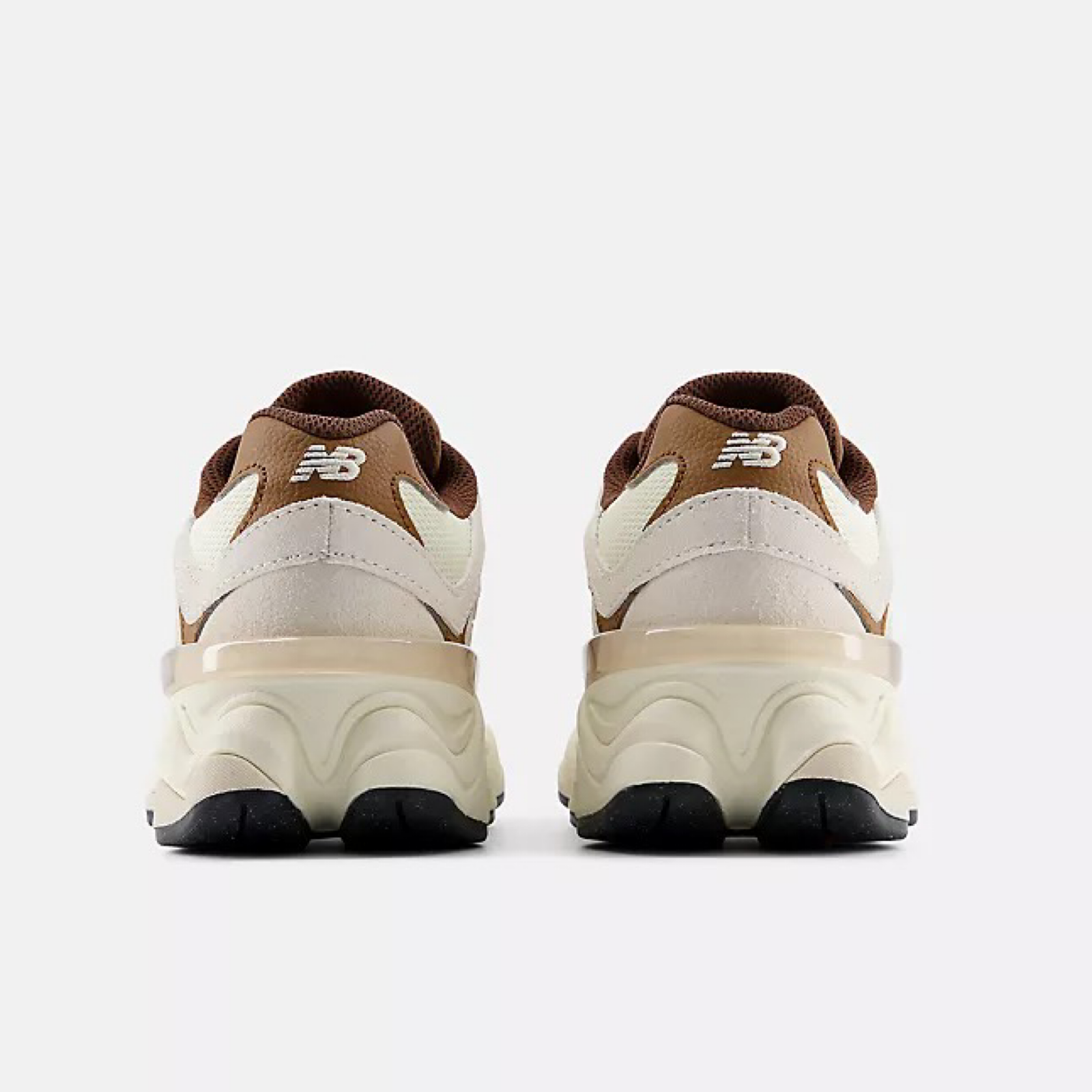 Дамски маратонки New Balance 9060 Women Sneakers G90609SI Heel View