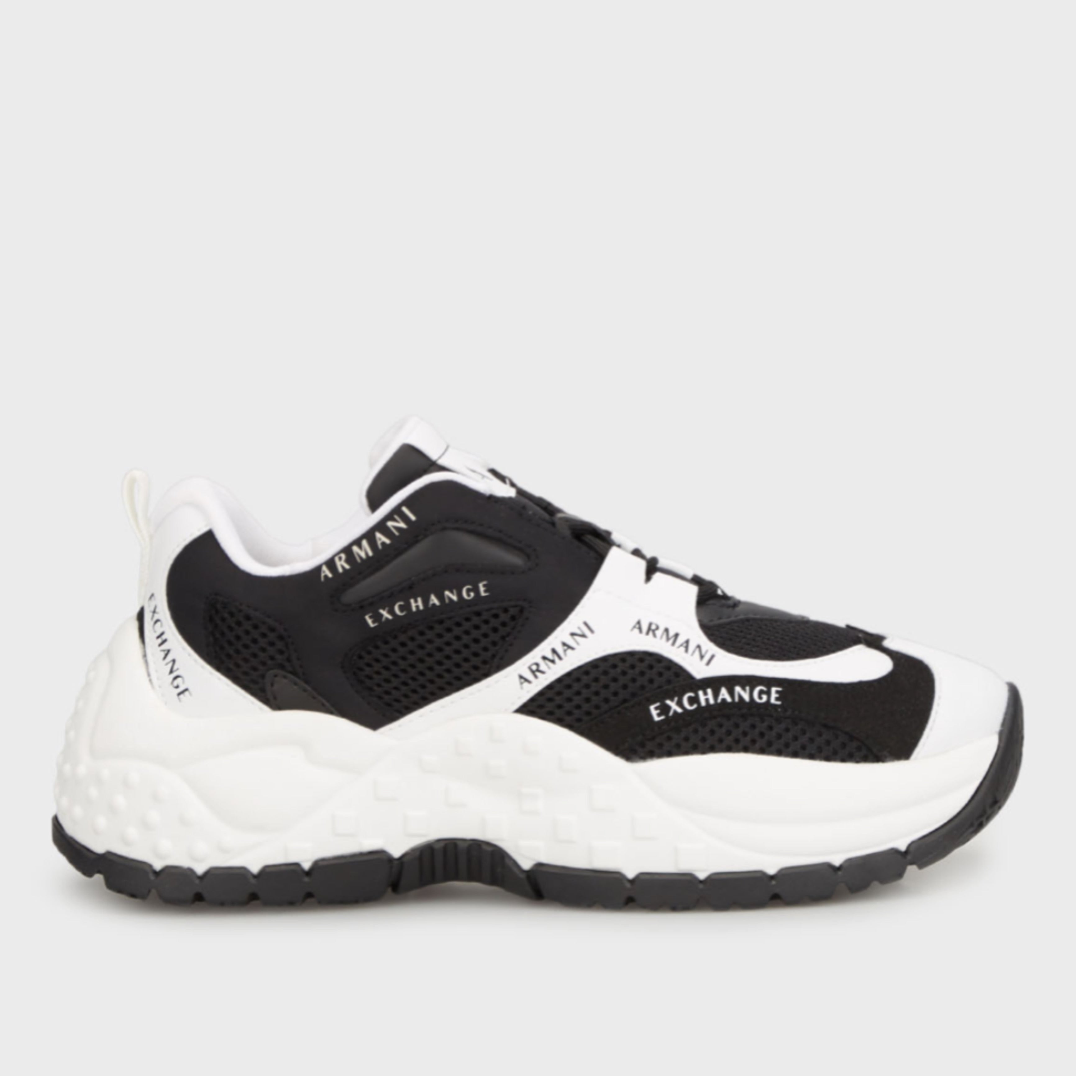 Дамски маратонки Armani Exchange Women Sneakers XDX120 XV708 T037 lateral view
