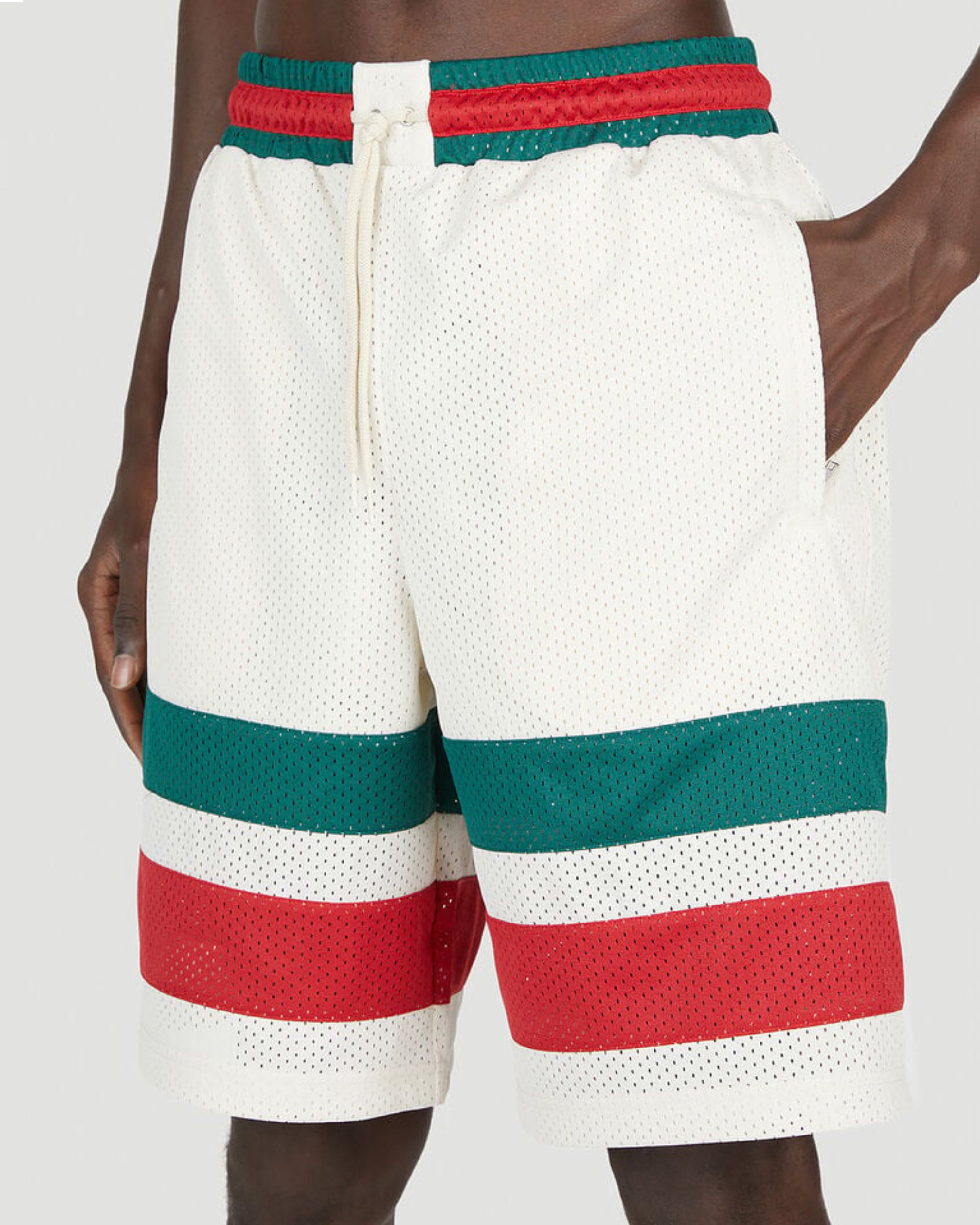 Мъжки луксозни къси панталони шорти в цвят слонова кост Men’s luxury iconic GUCCI logo shorts 737407 XJFFK 9325 Front angled view