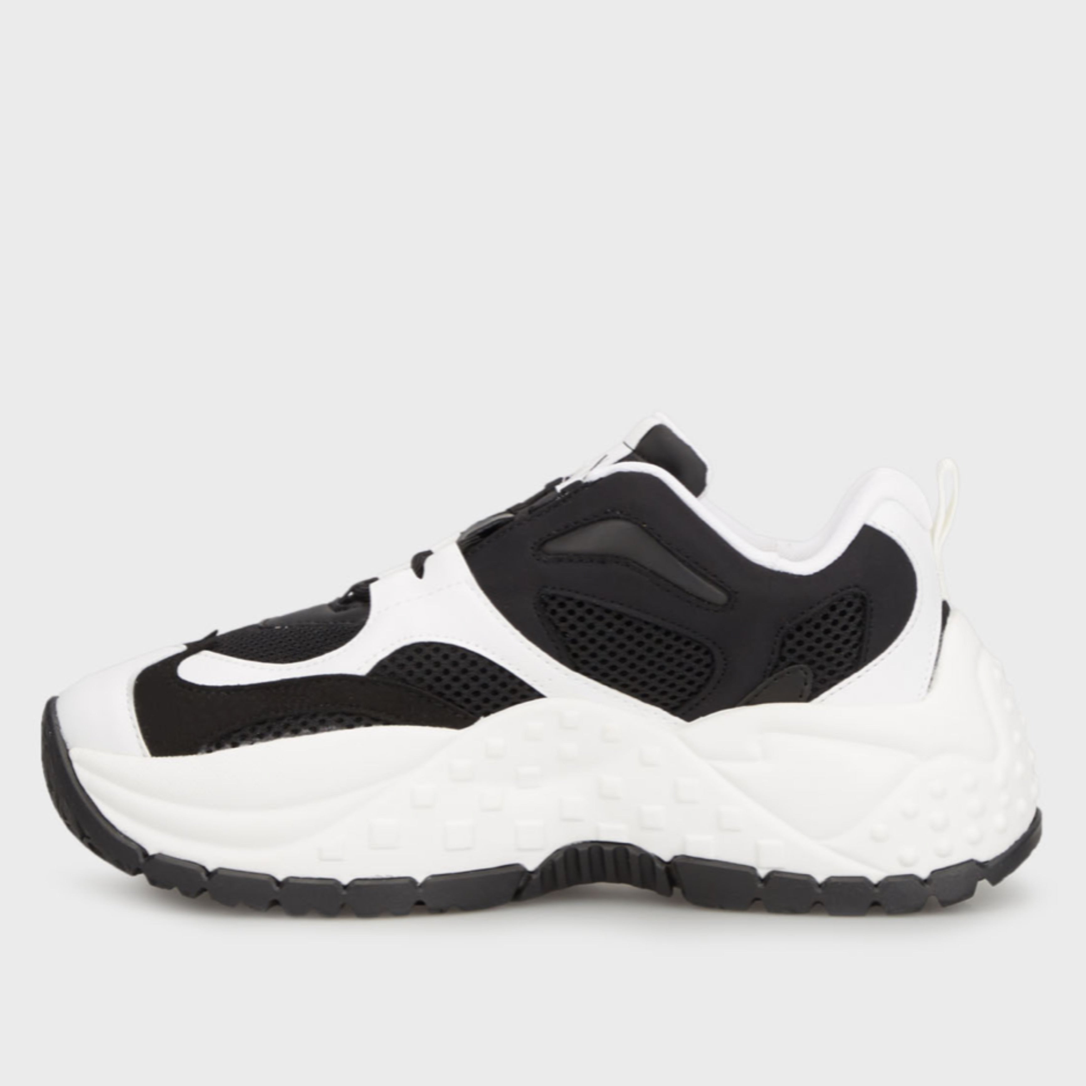 Дамски маратонки Armani Exchange Women Sneakers XDX120 XV708 T037 medial view