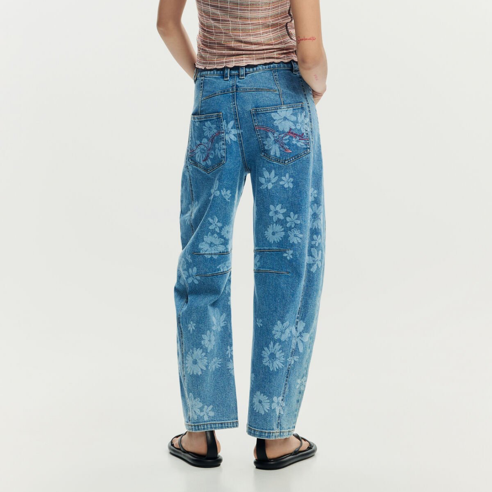 Дамски дънки Desigual Women Jeans 26SWDD06 5053 Back View