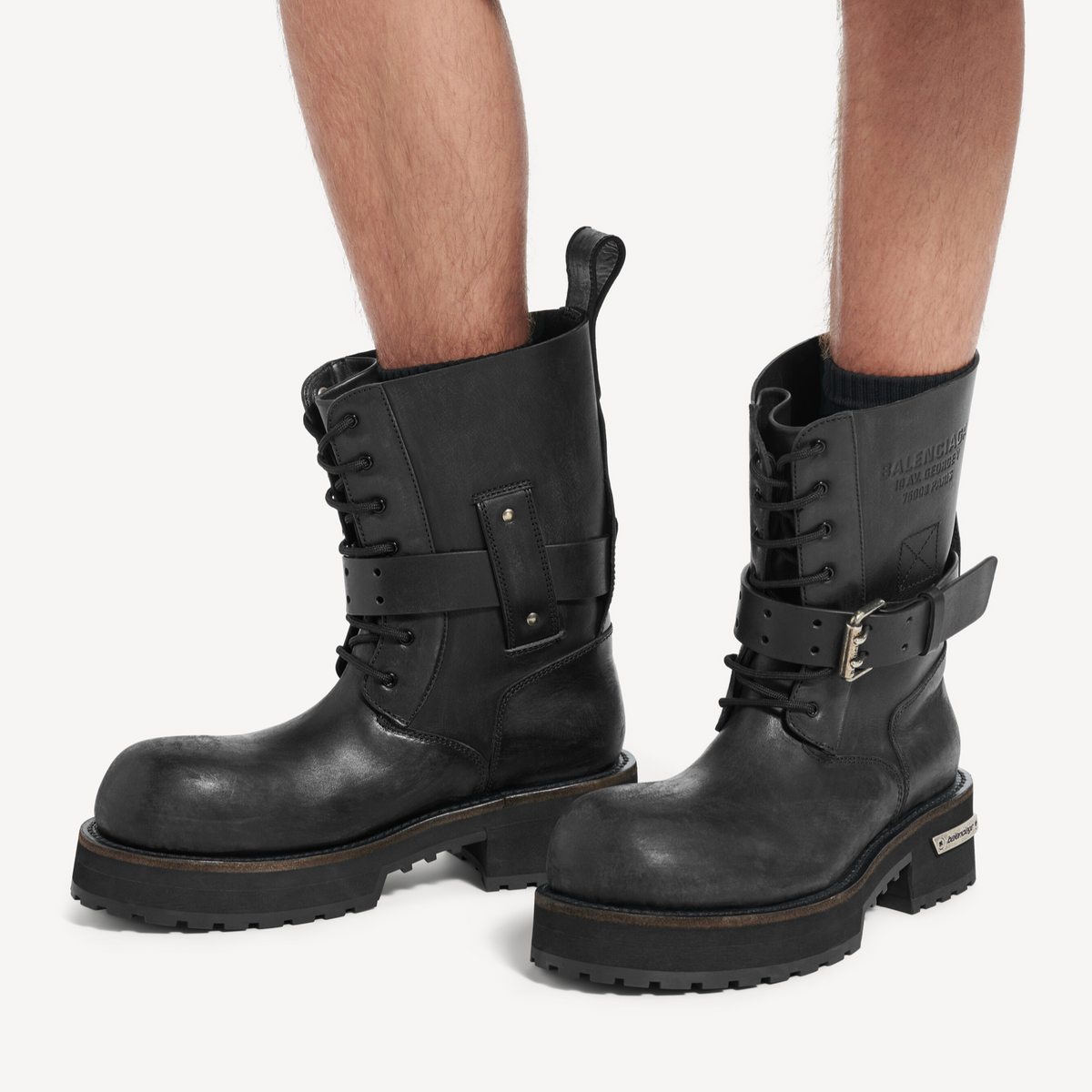 Balenciaga Venom Ankle Boots 873427WBEQ41081 Model View