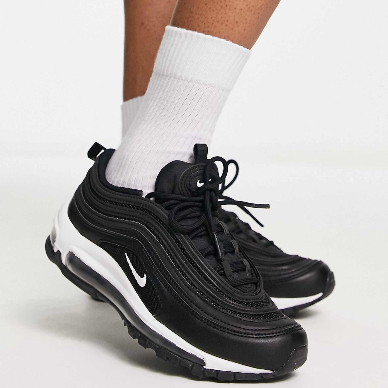 Унисекс маратонки Nike Air Max 97 Sneakers 921826-001 Model View
