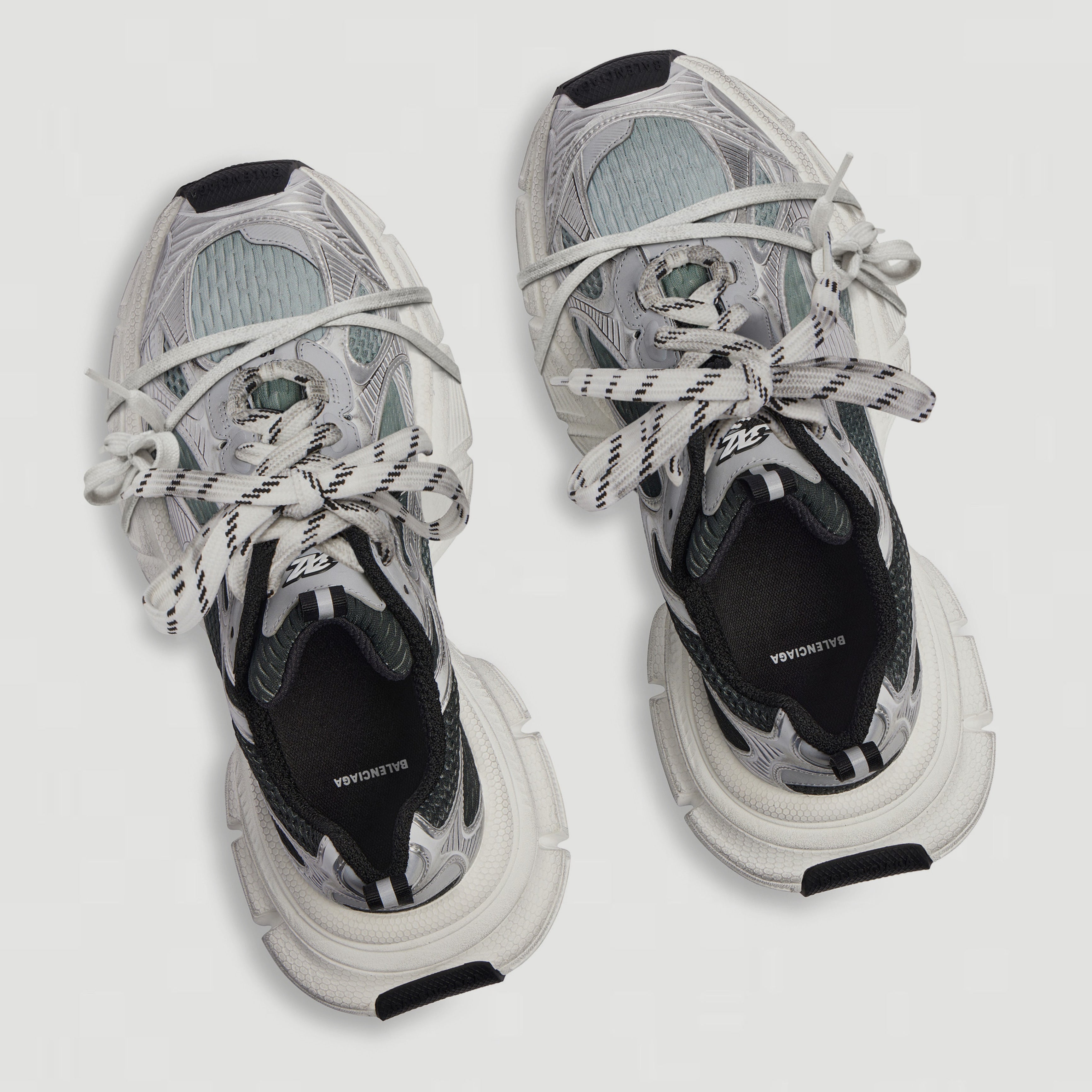 Дамски луксозни кецове Women’s Balenciaga’s 3XL Gradient Sneakers in Black/Grey/White 734731W3XGM1190 top view