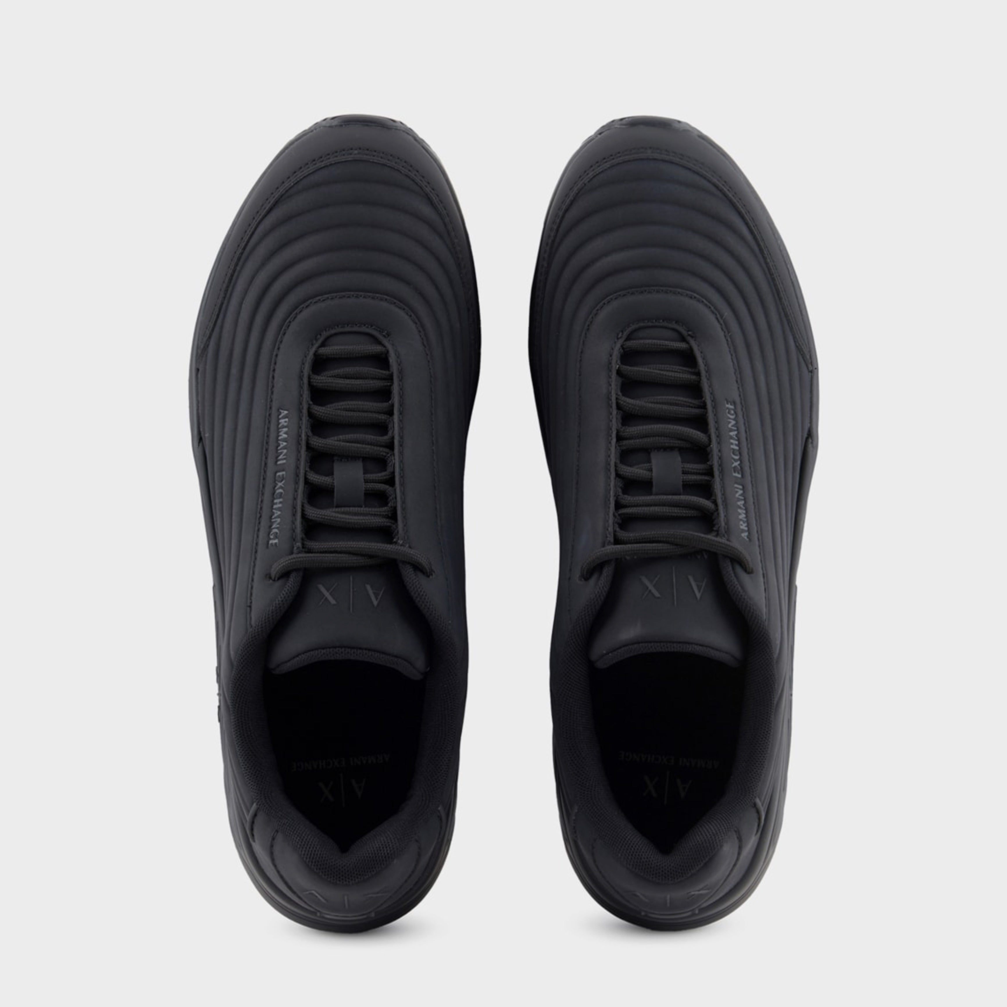 Мъжки маратонки Men sneakers Armani Exchange XU229 XV866 00002 Black Top View