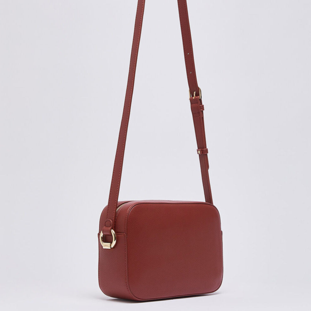 Дамска чанта Liu Jo women’s bag AF6211E1019 91543 Back view 
