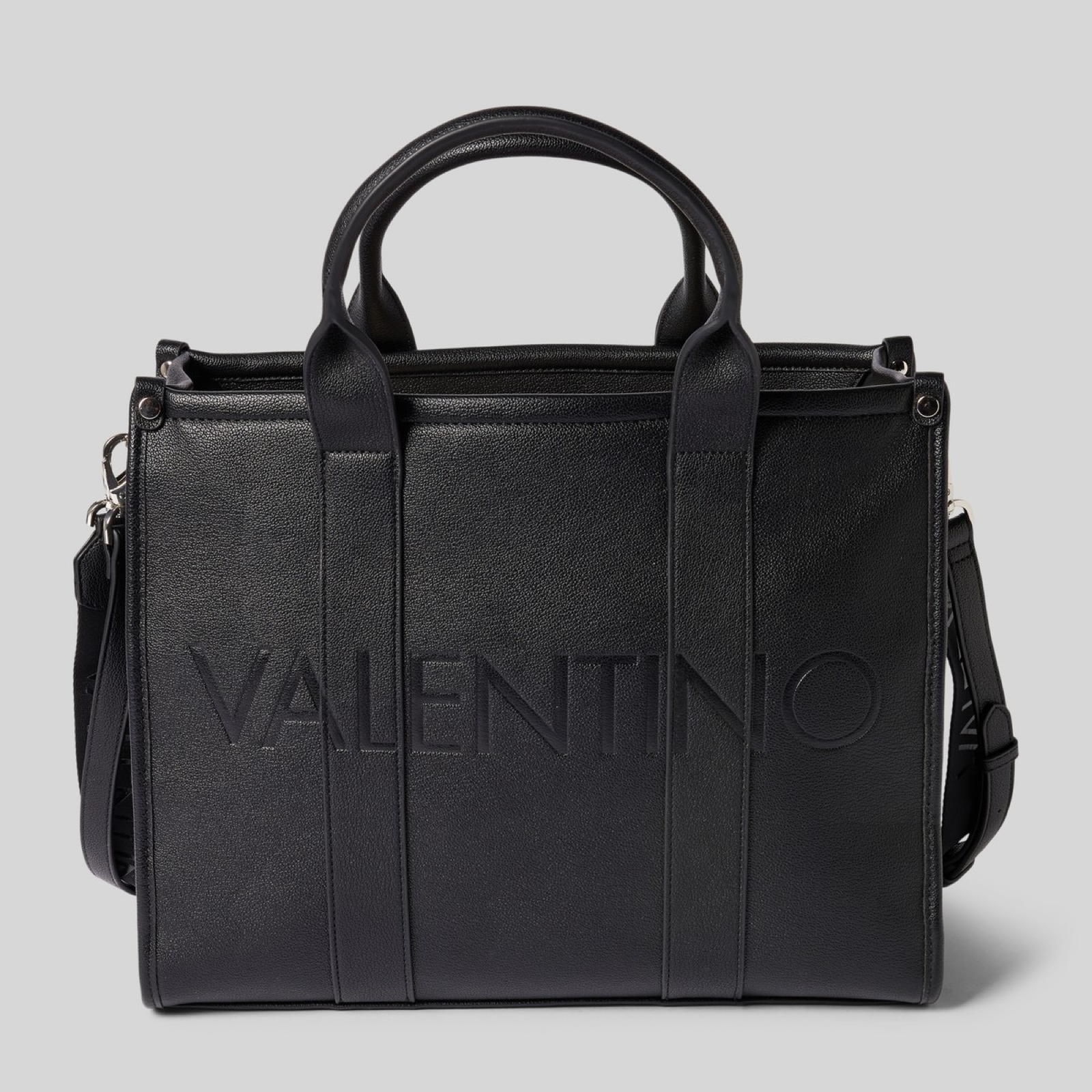 Дамска черна чанта Valentino VBS8YH04