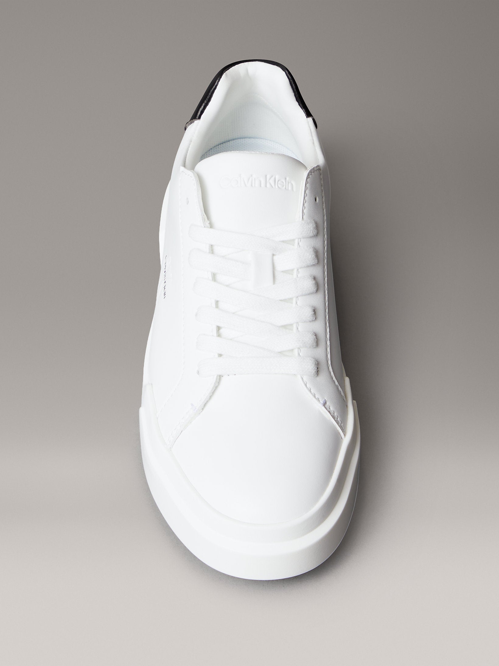 Дамски кецове Women’s sneakers Calvin Klein YW0YW0194701W White front view