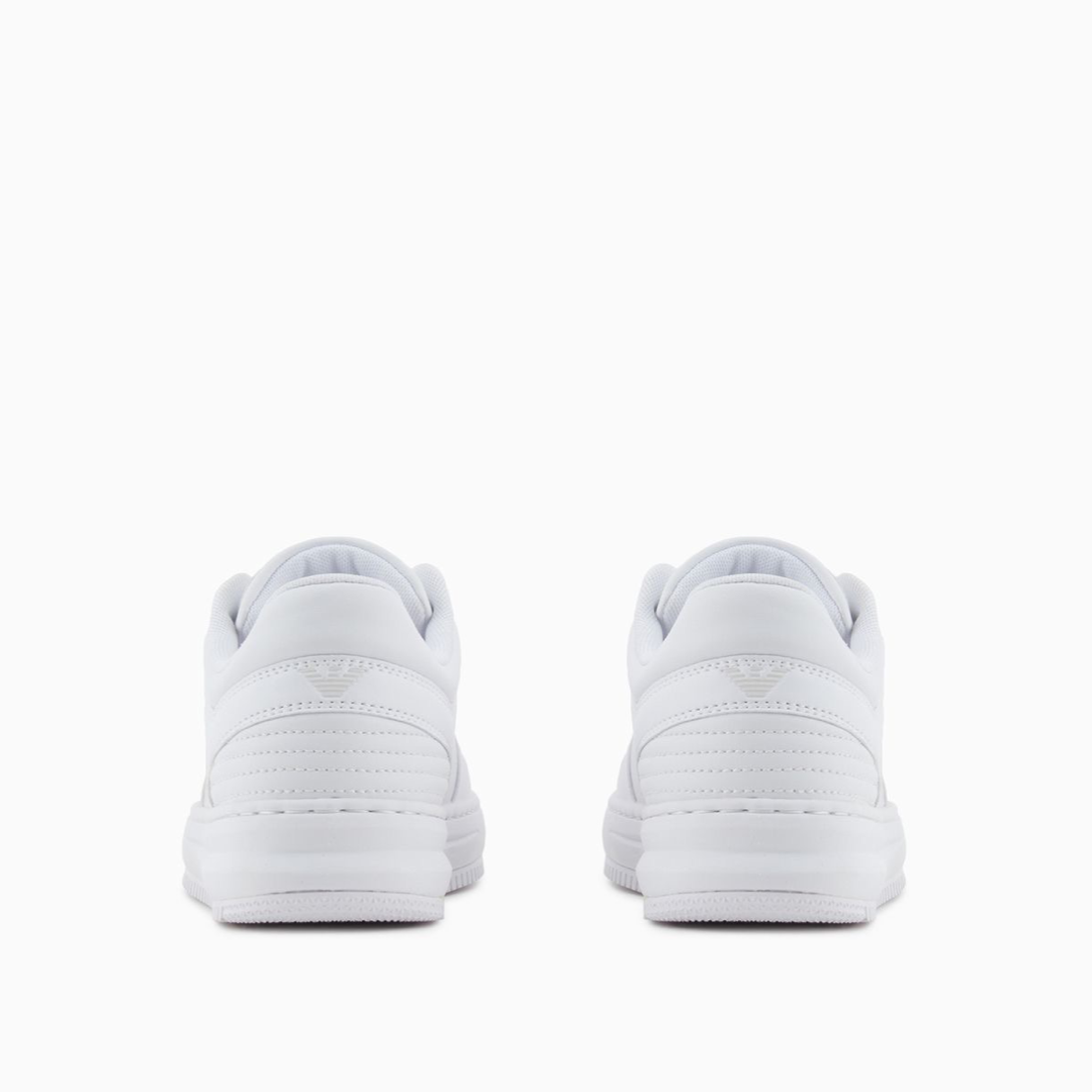 Мъжки кецове в бяло Men’s sneakers EA7 Emporio Armani X8X189 XK404 U260 White Heels view