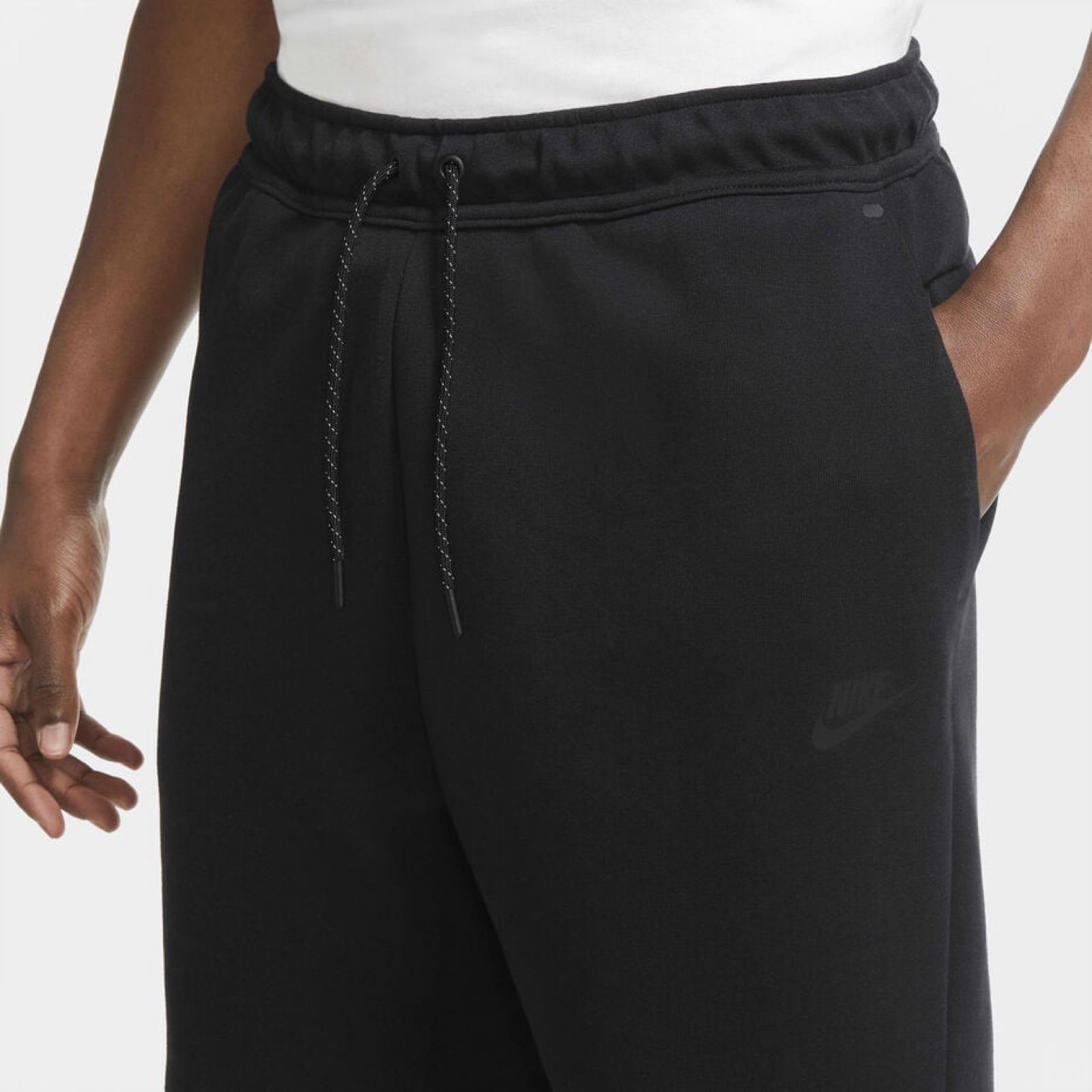 Мъжки къси панталони Nike Tech Fleece Shorts CU4503-10 Close-Up