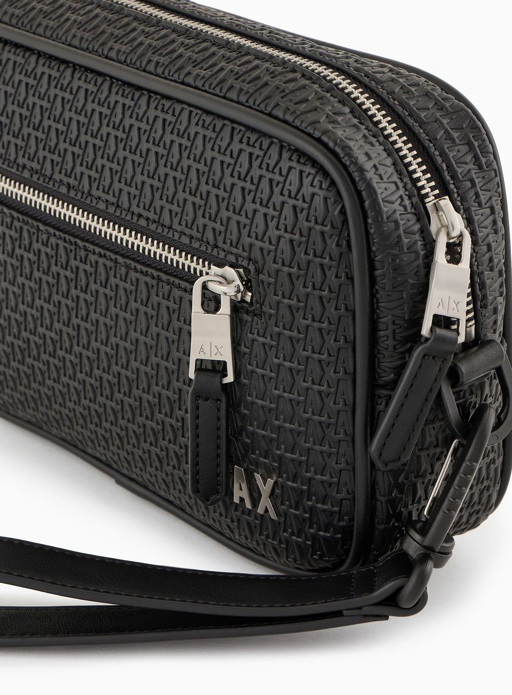 Armani Exchange мъжка чанта