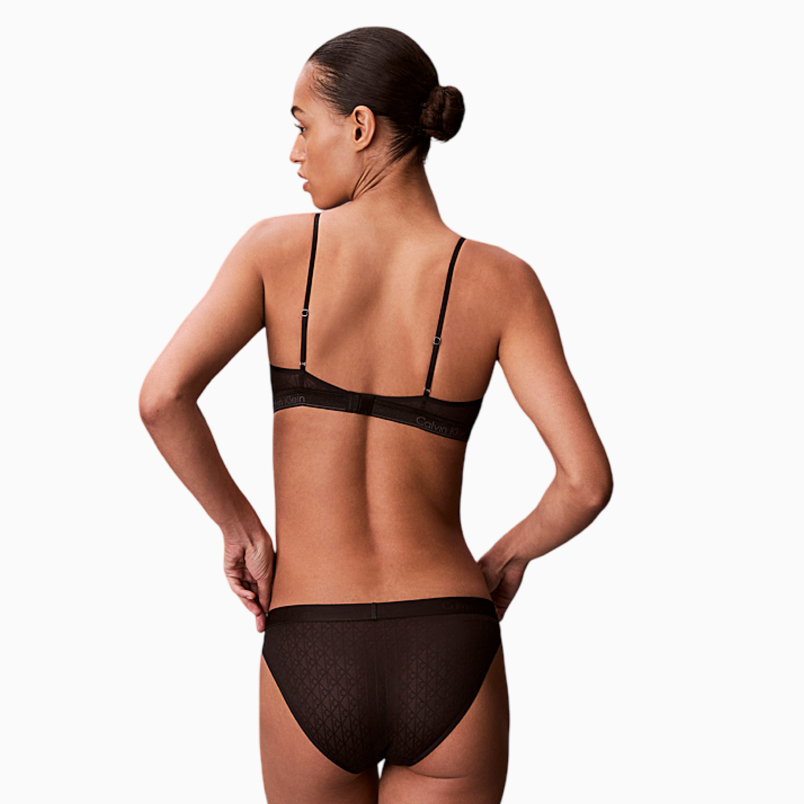 Дамски бралет Calvin Klein Women Bralette LV00QF8871 UB1 Back View