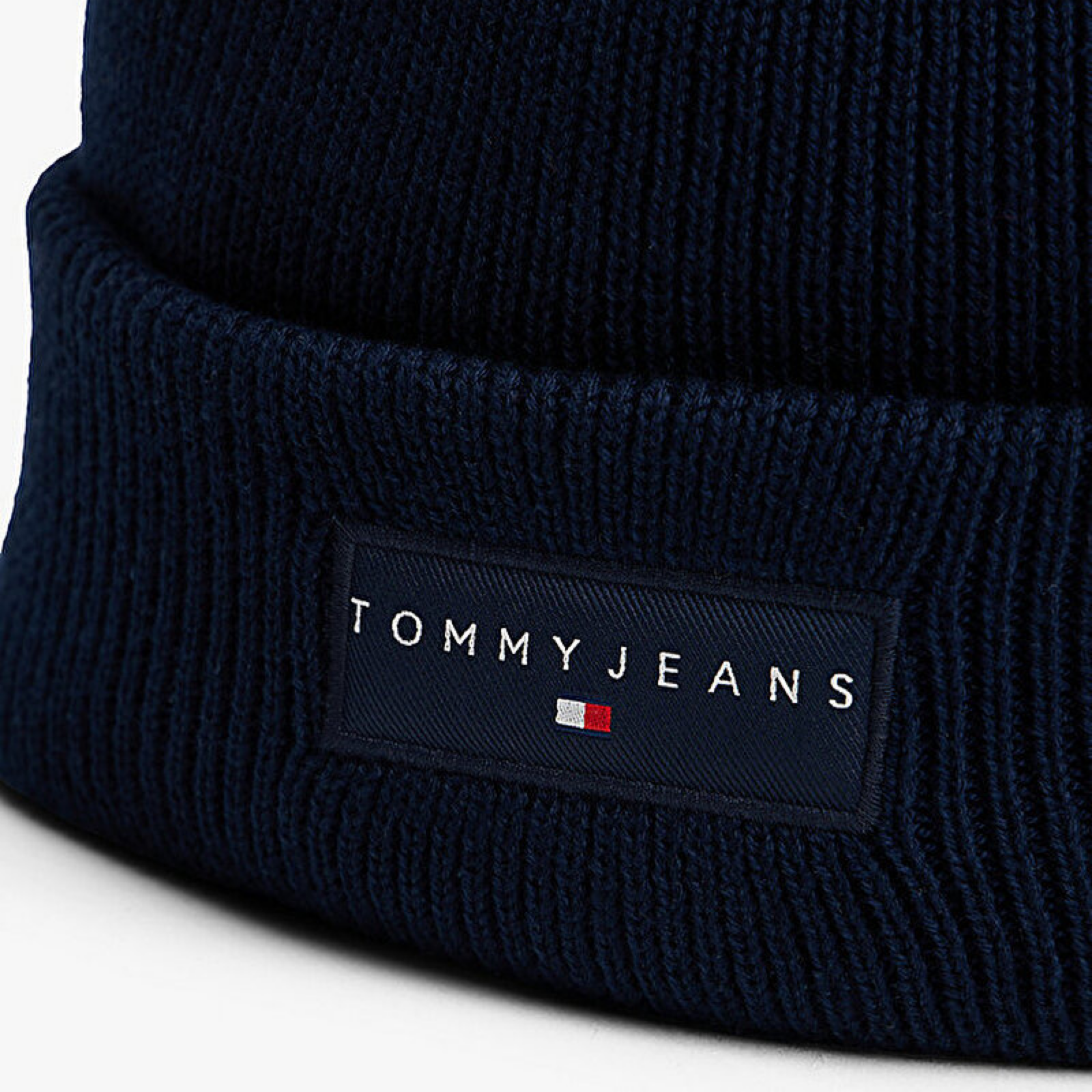 Мъжки зимна шапка Tommy Hilfiger Men Hat AM0AM13666 Close-Up