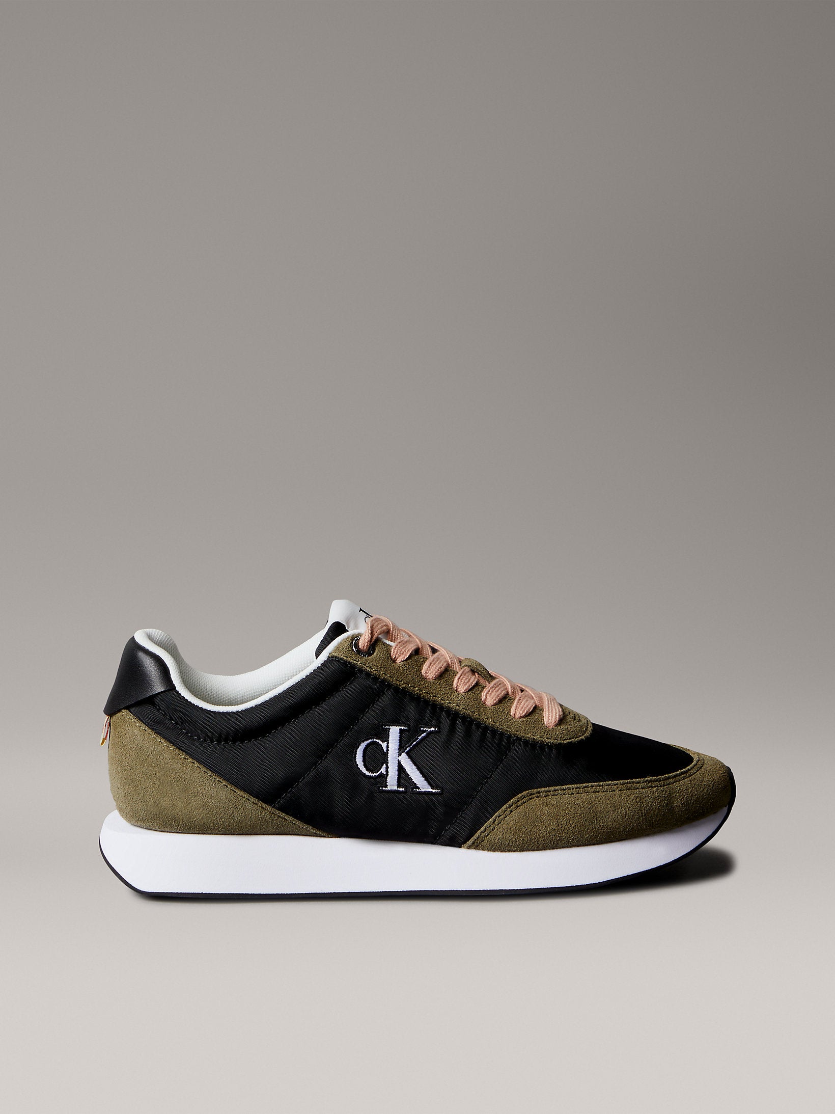 Мъжки кецове Women’s sneakers Calvin Klein YW0YW0199001A lateral view