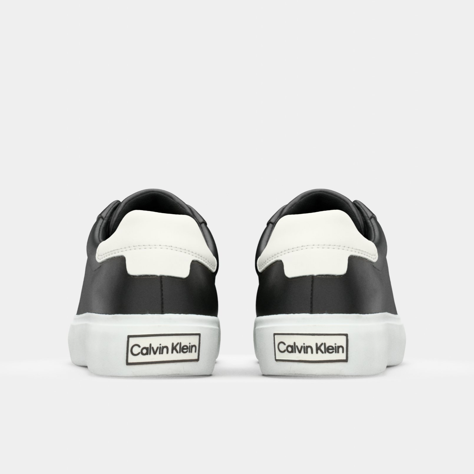 Дамски кецове Calvin Klein Jeans Women Sneakers HW0HW02747 Heel View