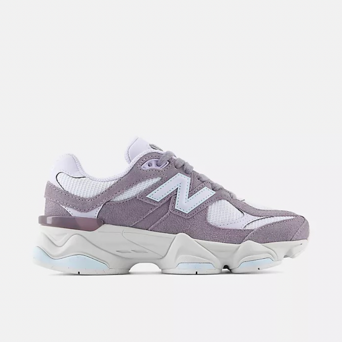 Дамски маратонки New Balance 9060 Women Sneakers G9060749 Lateral View