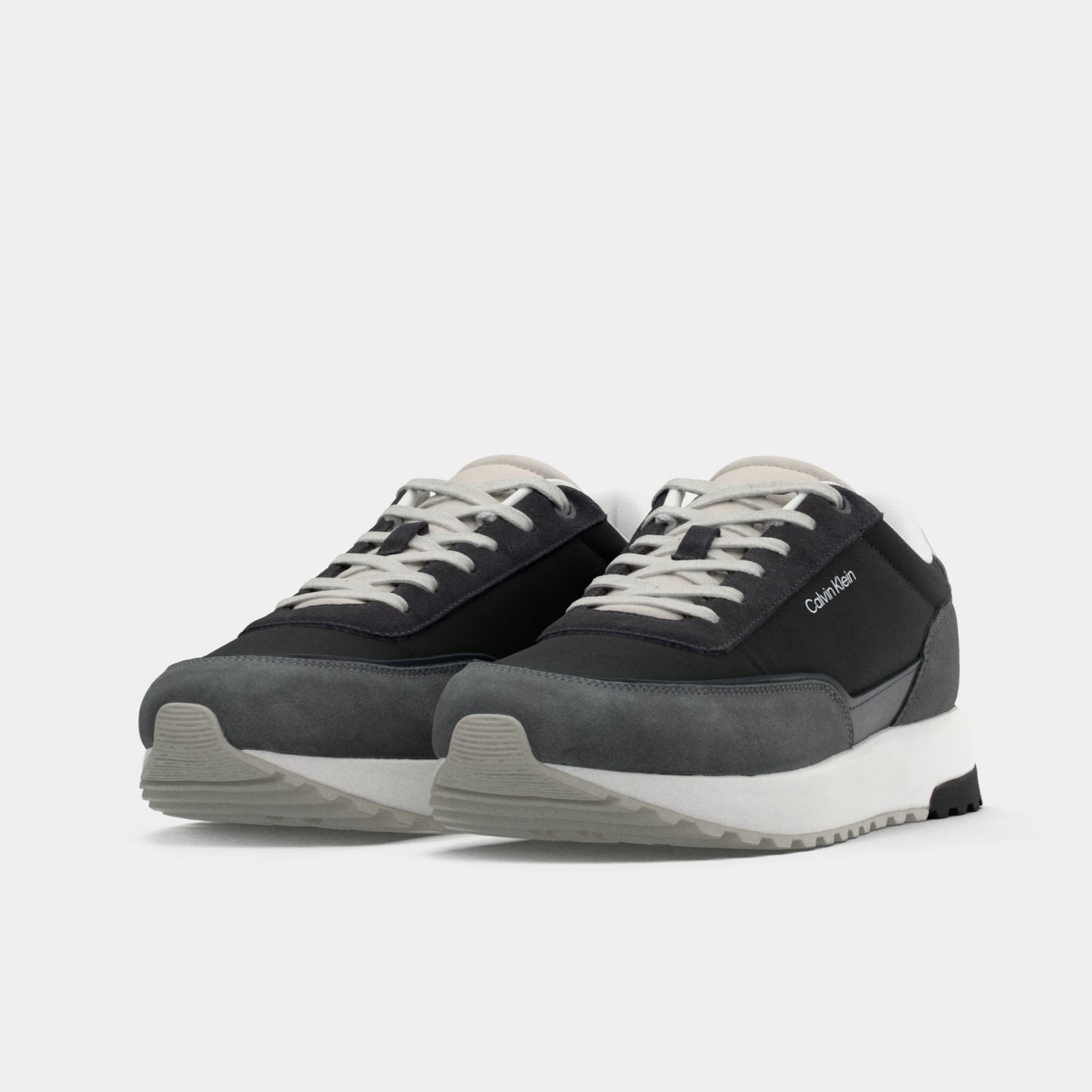 Мъжки маратонки Calvin Klein Men Sneakers HM0HM01714 Front View
