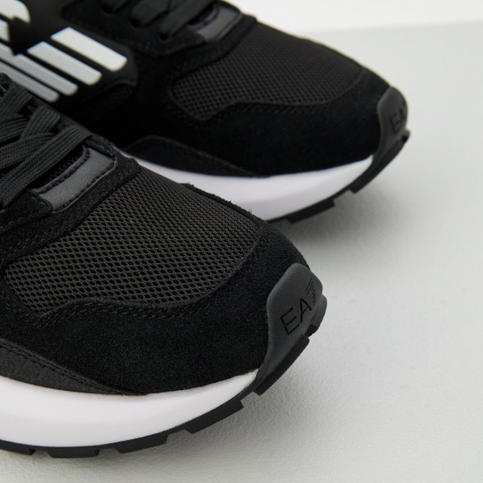 Мъжки маратонки EA7 Emporio Armani Men Sneakers 7X000657 AF23110 MC001 Toe View