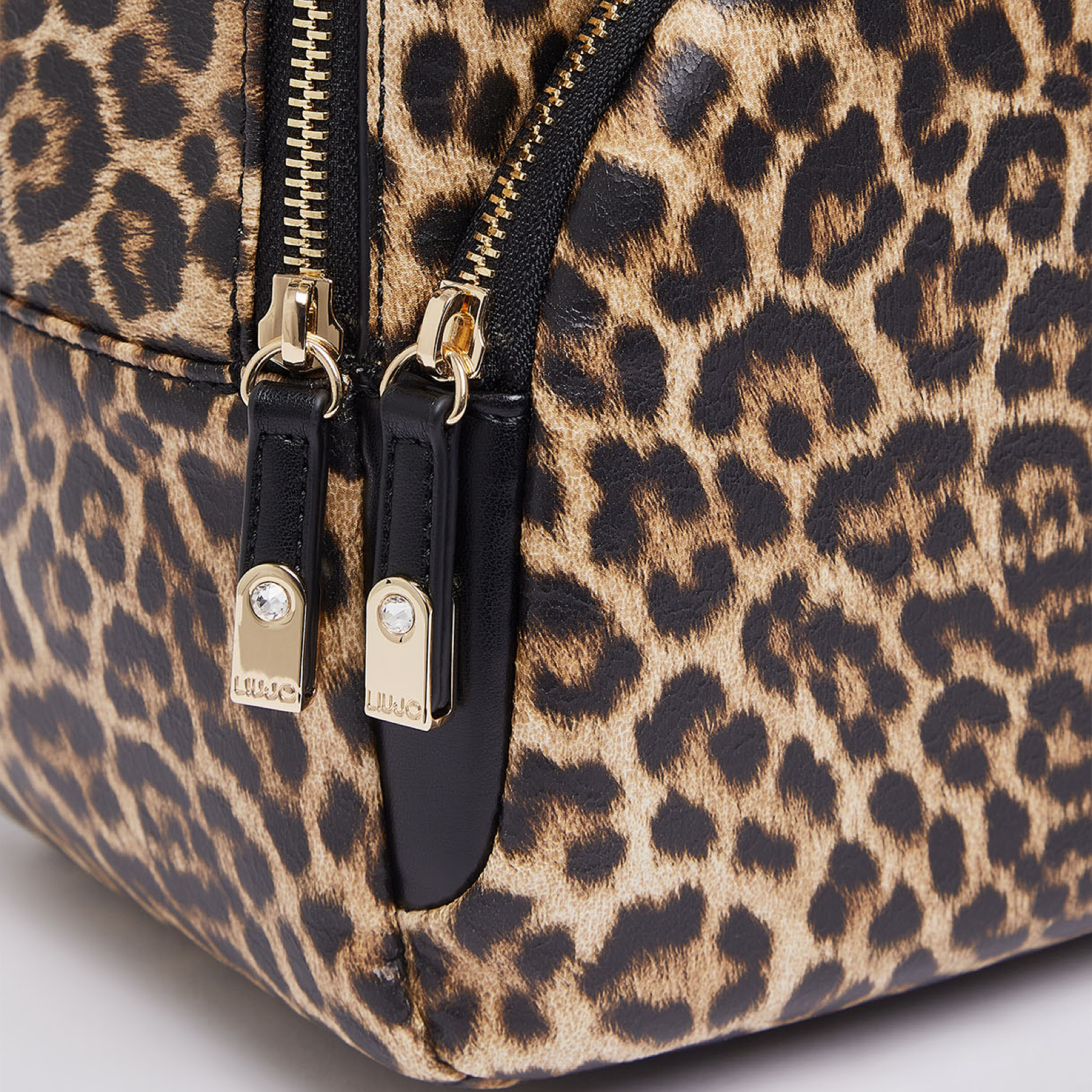 Дамска чанта Liu Jo Women Rucksack AA6209 E1119 00047 Close-Up