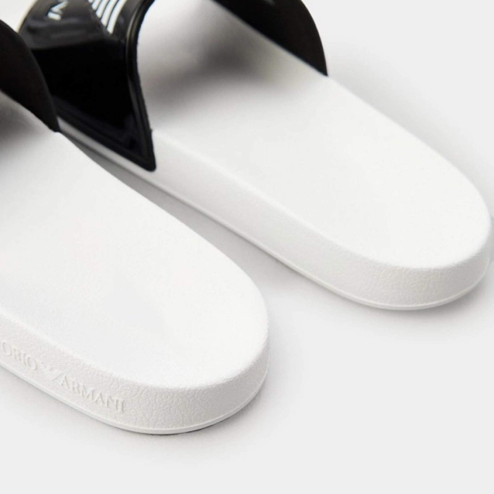 Мъжки чехли EA7 Emporio Armani Men Slippers 7X000108 AF15118 FC079 Heel View