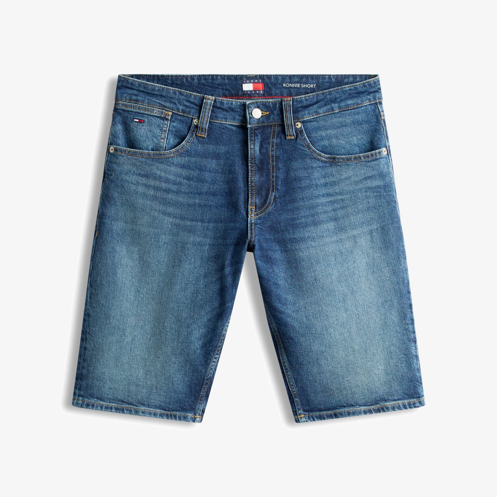 Мъжки къси панталони Tommy Hilfiger Jeans Men Shorts DM0DM22980 1BK Front View