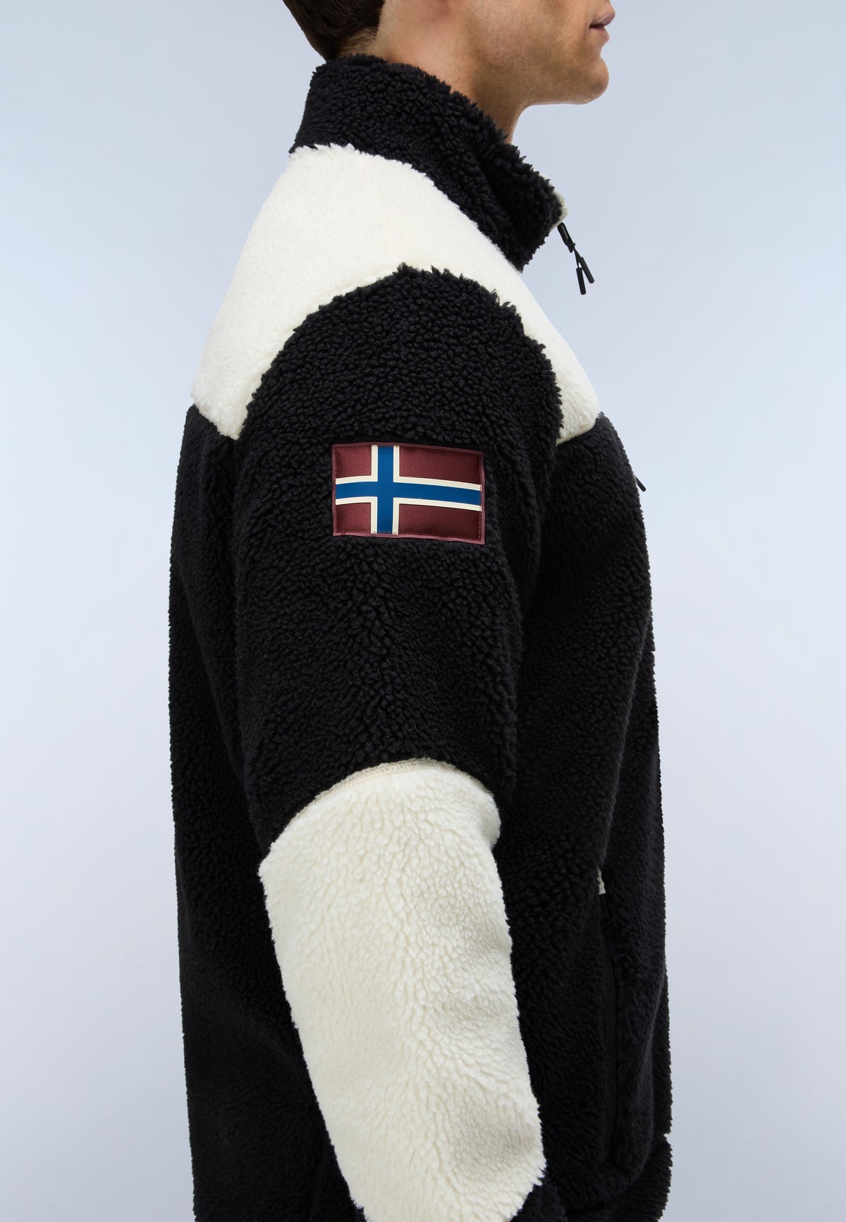 Men’s Full-Zip Fleece Hoodie Napapijri Yupik
NP0A8AZUYUPIKFZ5 MCB flag view