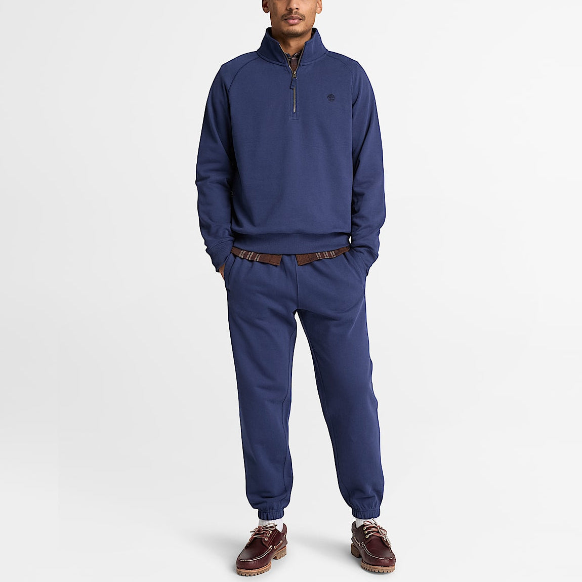 Men’s sweatpants Timberland
TBC0YHBW AIH Blue head to toe view