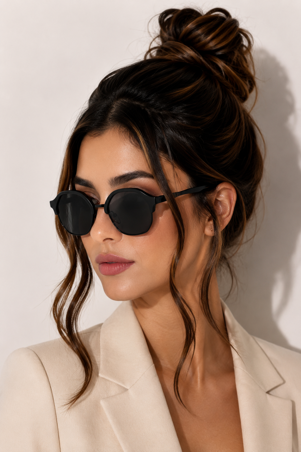 Слънчеви очила Unisex sunglasses LGR Zanzibar
ZANZIBARBLACK22 lifestyle view 2