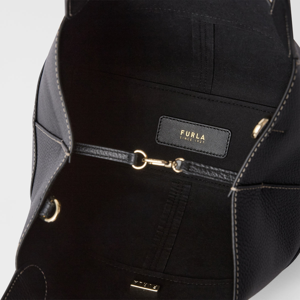 Women_s_Tote_Bag_Primrose_M_WB01912_HSF000_1007_O6000 Nero inside view