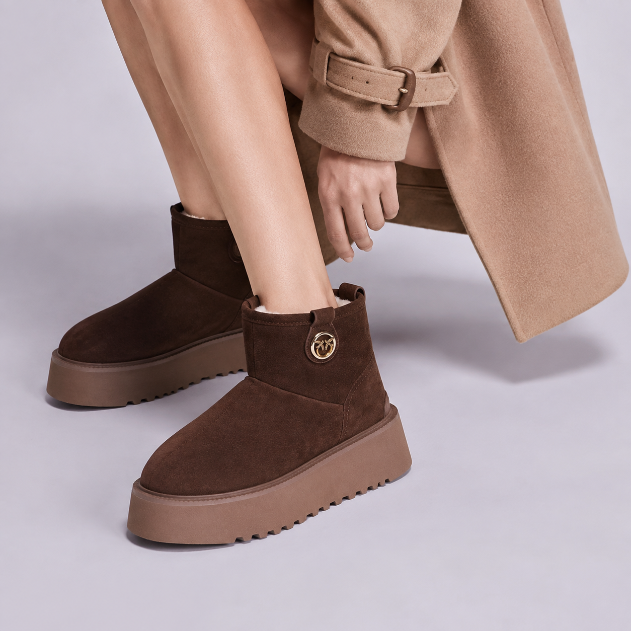 Дамски боти Women’s ankle boots Pinko
SD0575P002L72 Brown