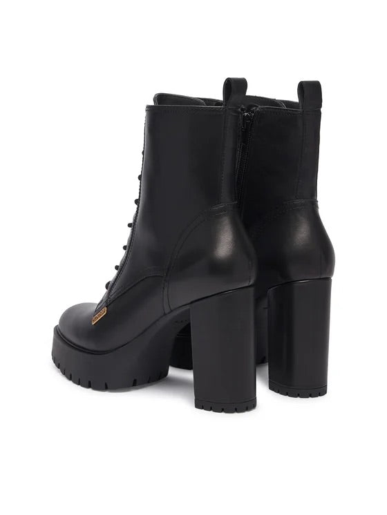 Дамски боти с ток Women’s boots Pinko Clara 03
SD0581P001 Z99 Black heels view
