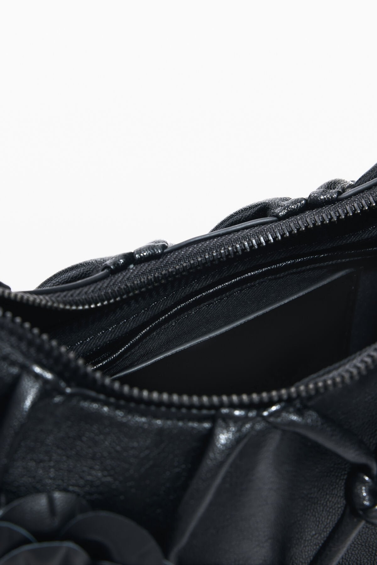 Дамска чанта Women’s handbag Desigual
26SAXP50 2000 Black inside view