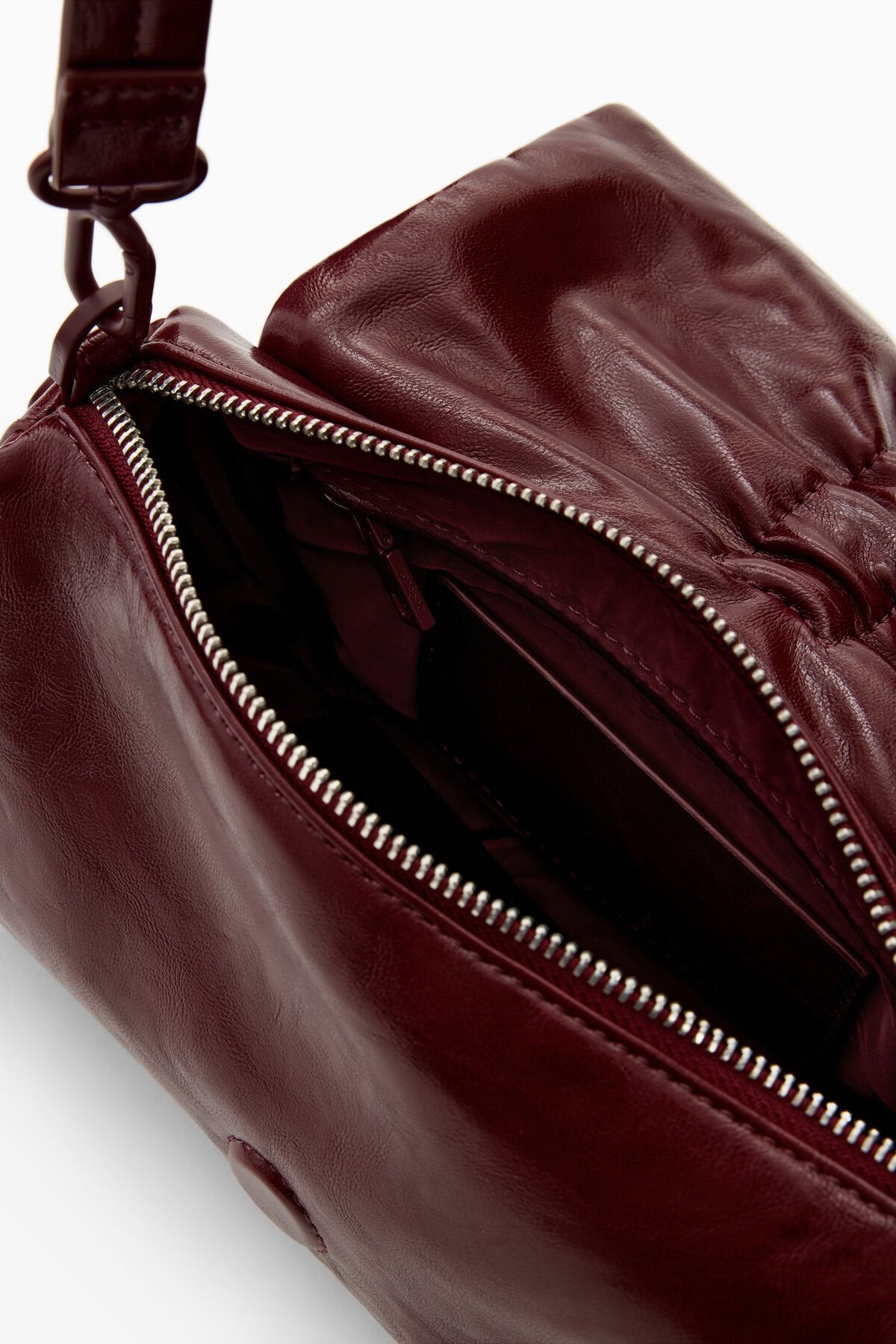 Дамска чанта за ръка Women’s handbag Desigual 26SAXP91 3032 Burgundy inside view