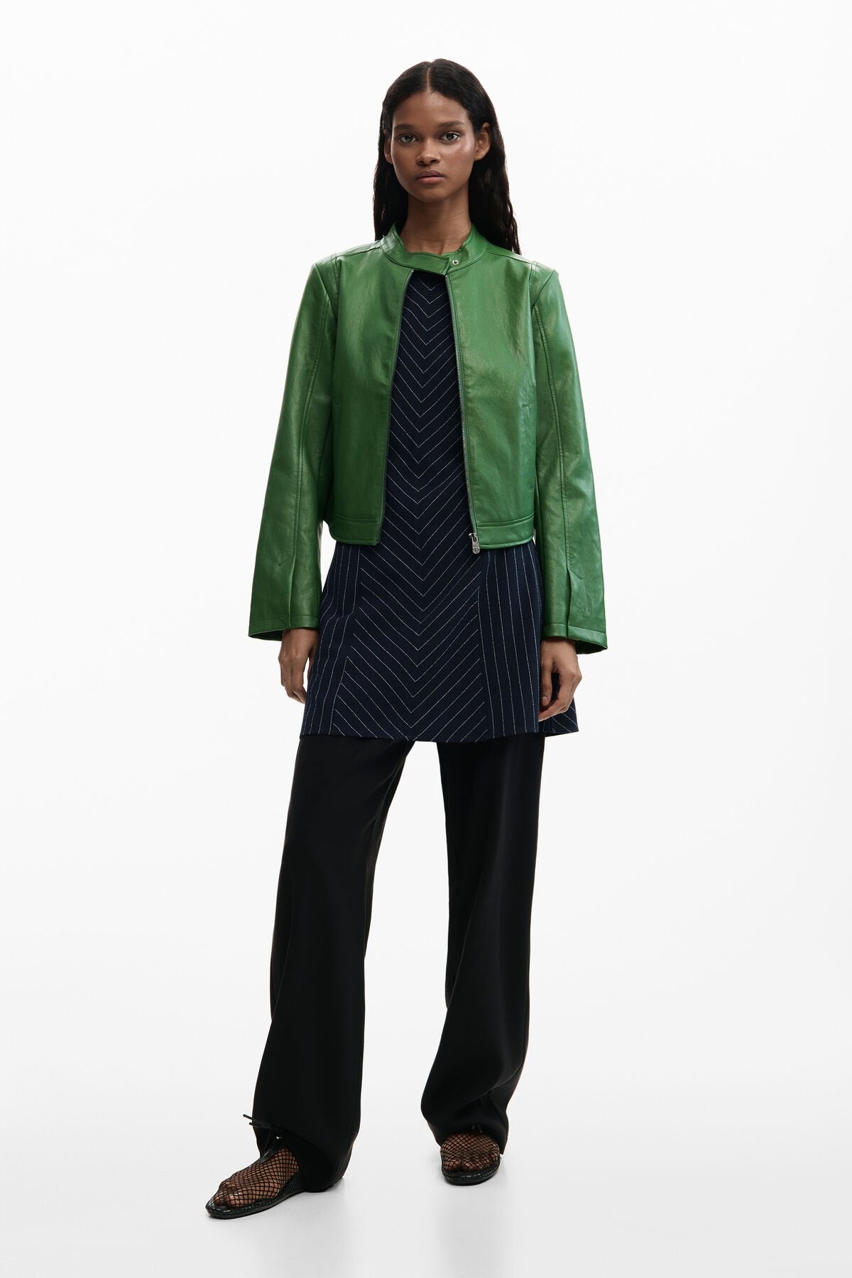 Дамско кожено яке Women’s leather jacket Desigual 26SWEW094129 Green head to toe view