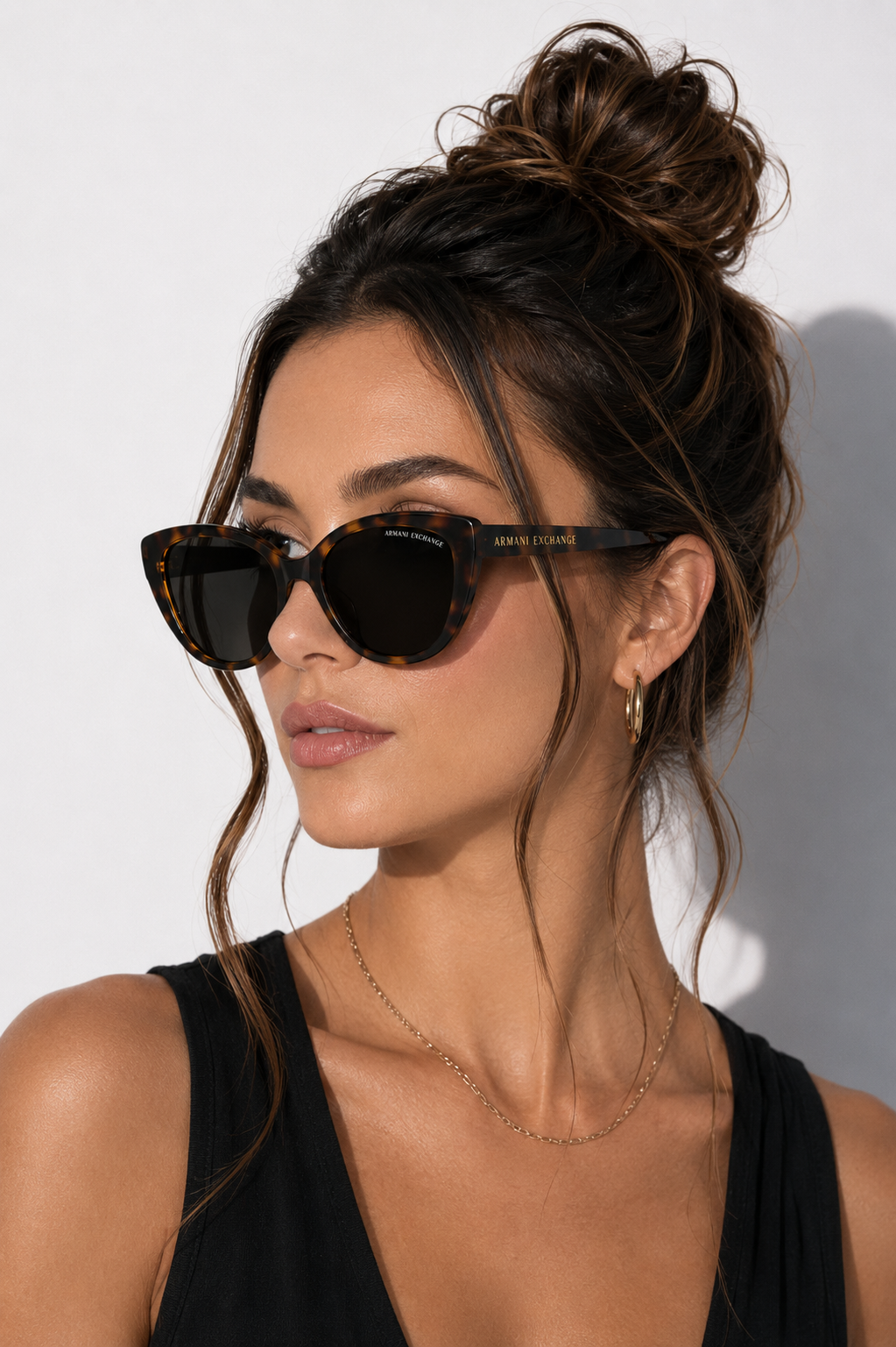 Дамски слънчеви очила Women’s sunglasses ARMANI EXCHANGE AX4111S U82138 Brown lifestyle view