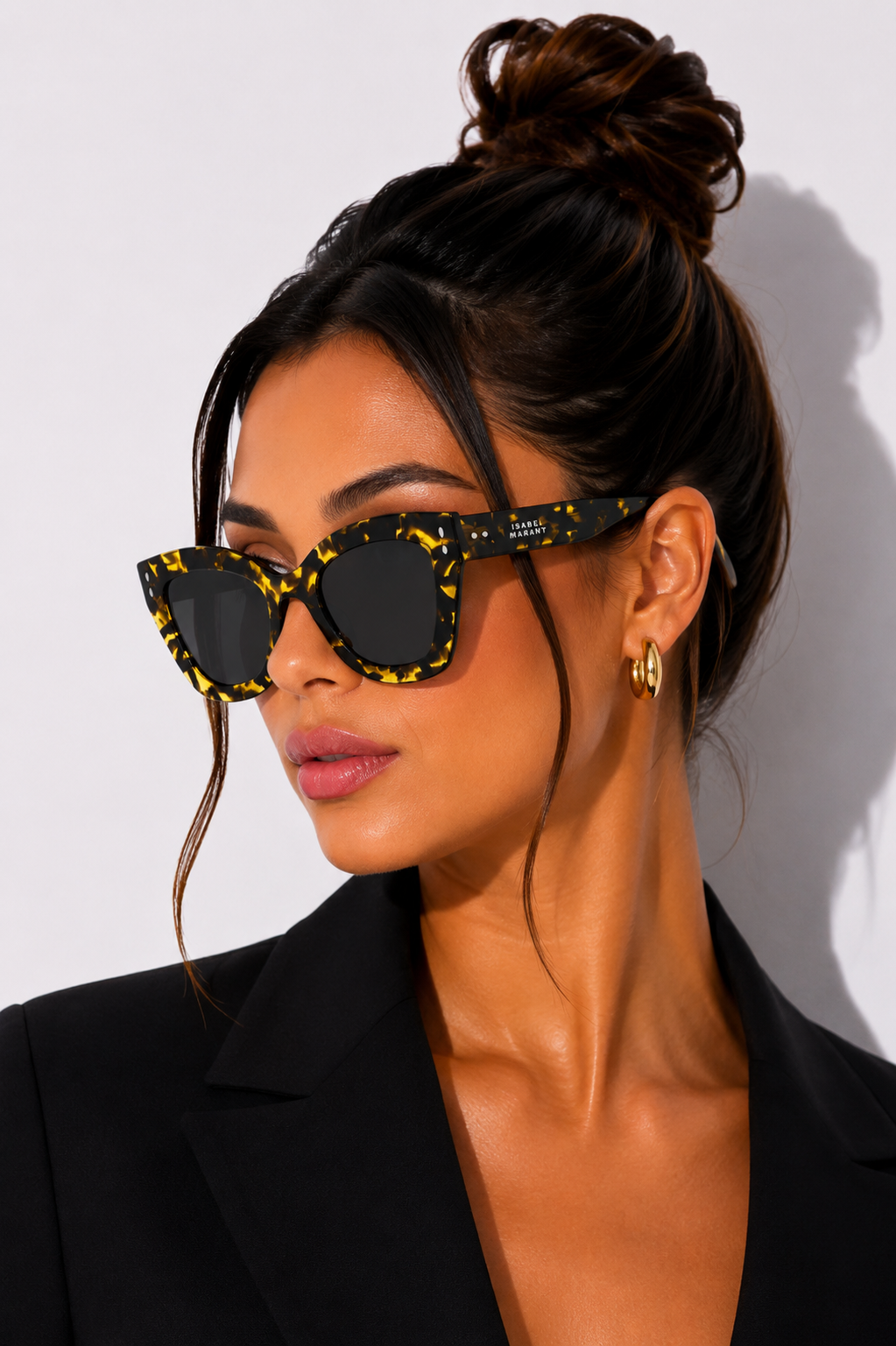 Дамски слънчеви очила Women’s sunglasses ISABEL MARANT IM0050GSSCL Yellow Havana lifestyle view