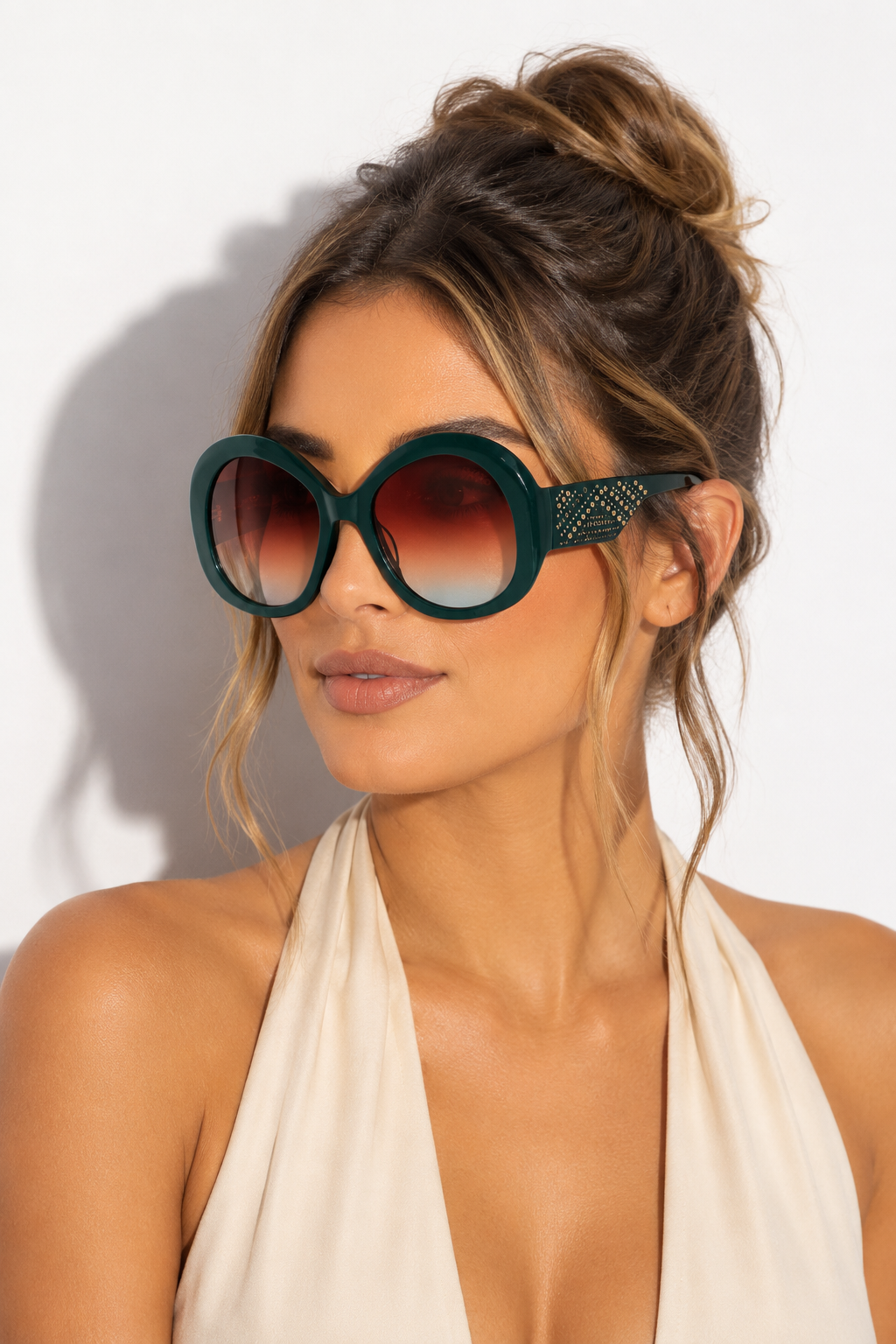 Дамски слънчеви очила Women’s sunglasses Marciano by Guess GM00014 98F Green lifestyle view