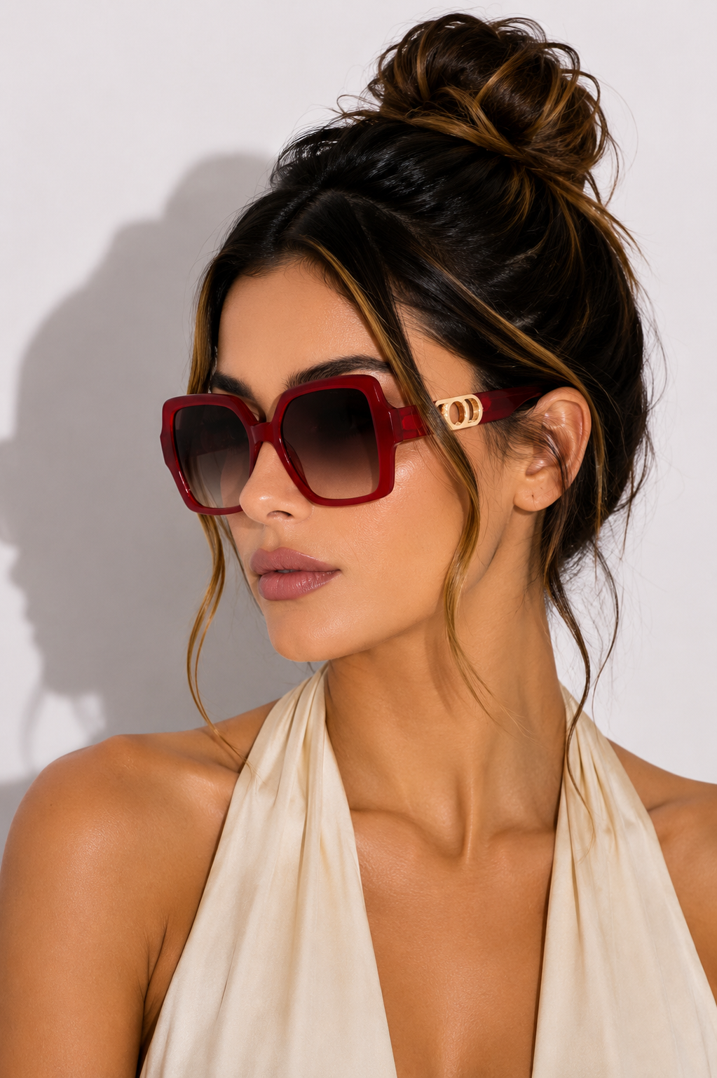 Дамски слънчеви очила Women’s sunglasses Trussardi TSW9014 T01 Lifestyle view
