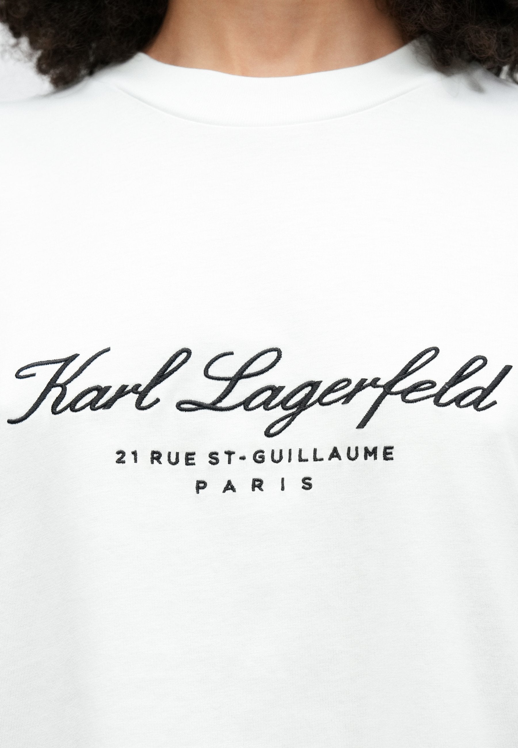 Дамска тениска Women's t-shirt Karl Lagerfeld
A2W17129 100 White close up view