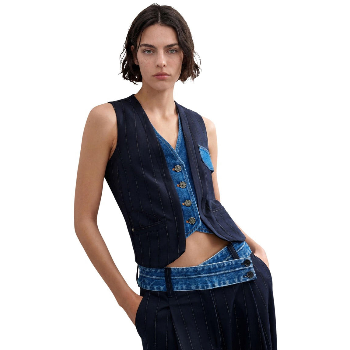 Дамски елек Desigual women’s gilet 26WWEW15 5032 front view 