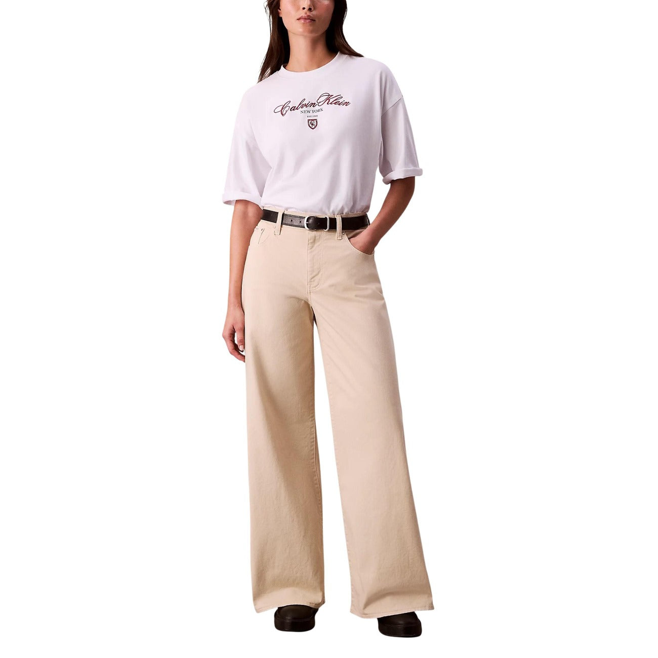 Дамска oversize тениска Calvin Klein Jeans Women T-shirt LV047E232G Front View