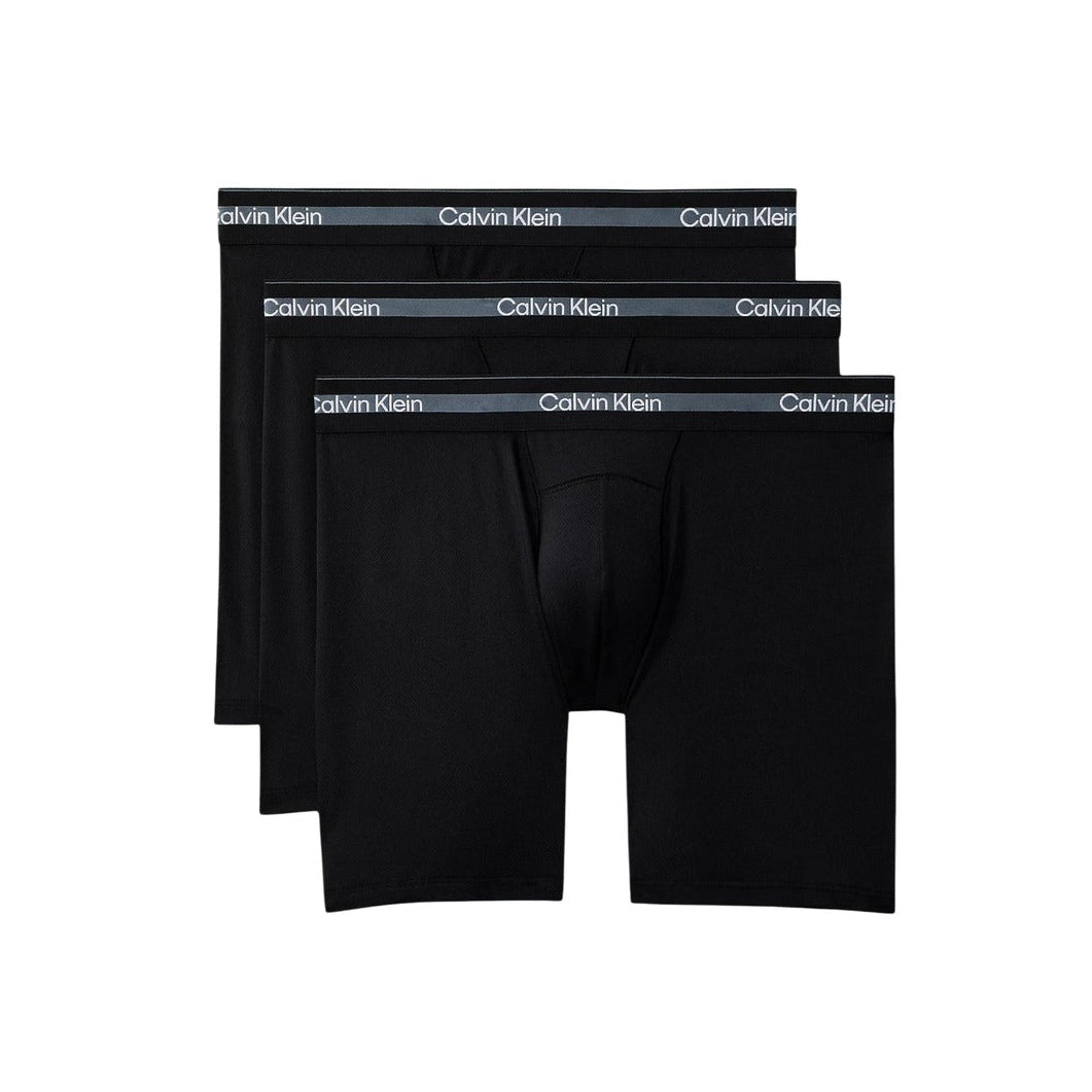 Мъжки боксерки Calvin Klein Men 3-Pack Boxers LV00NB4538 UB1 Front View